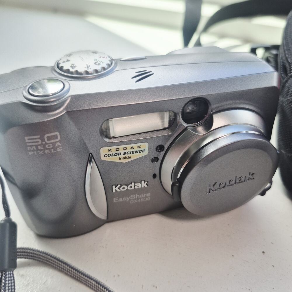 Kodak EasyShare DX4530 5MP Digital Camera 3x Optical Zoom Charger & Case Tested - Picture 9 of 10